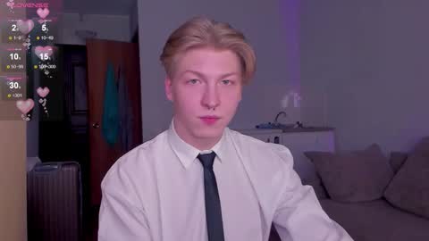 Snapshot of themikesever chatting on 11/15/25, 10:23 Sever online show from 11/15/25, 10:23