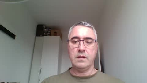 Snapshot of themohican chatting on 04/02/26, 04:15 Themohican online show from 04/02/26, 04:15