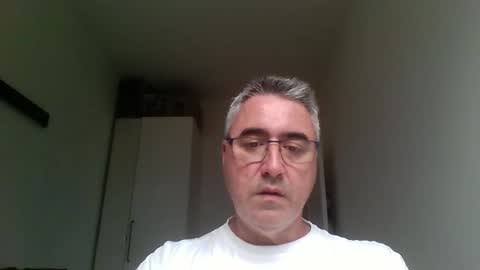 Snapshot of themohican chatting on 04/20/26, 04:32 Themohican online show from 04/20/26, 04:32