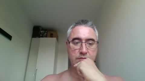 Snapshot of themohican chatting on 05/31/26, 12:56 Themohican online show from 05/31/26, 12:56