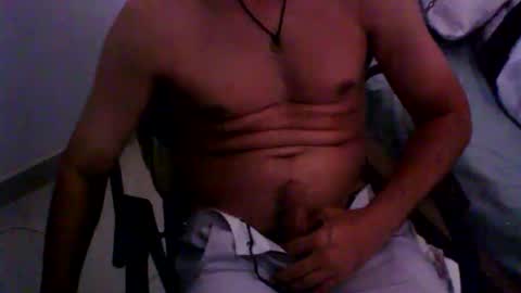 Snapshot of thempmaryjah chatting on 12/15/25, 10:41 thempmaryjah online show from 12/15/25, 10:41