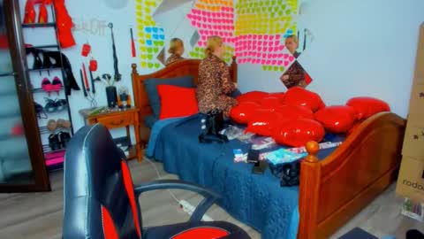 thenaughtygf online show from 02/12/26, 11:00