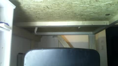 Snapshot of thenewdude1992 chatting on 12/13/24, 01:59 thenewdude1992 online show from 12/13/24, 01:59