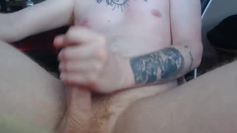 Snapshot of thenewguyatwork chatting on 10/24/25, 08:16 thenewguyatwork online show from 10/24/25, 08:16