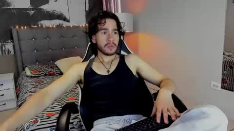 Snapshot of theo_riviera chatting on 06/16/26, 01:36 theo_riviera online show from 06/16/26, 01:36