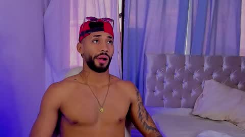 Theo Sky online show from 09/30/25, 09:09