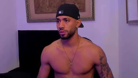 Theo Sky online show from 10/10/25, 10:09