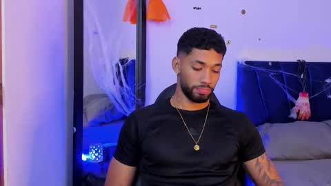 Theo Sky online show from 10/22/25, 03:45