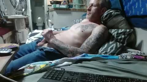 Snapshot of theoneyouwant2fuck chatting on 02/03/25, 04:04 theoneyouwanttwofuck online show from 02/03/25, 04:04