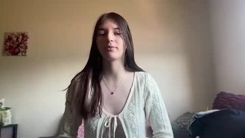 Snapshot of theonlyastrid chatting on 06/22/26, 11:35 Astrid online show from 06/22/26, 11:35