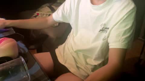 theothede19cm online show from 10/25/25, 07:41