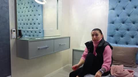 Snapshot of theowonder chatting on 01/14/25, 03:47 Theowonder online show from 01/14/25, 03:47