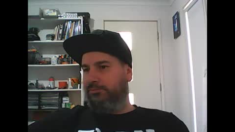 aussiebeard online show from 09/29/25, 01:33