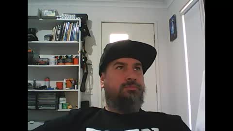 aussiebeard online show from 10/16/25, 01:50