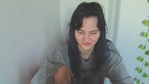 Vanessa online show from 05/03/26, 04:18