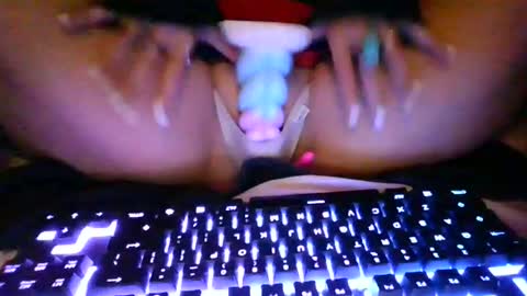 the peach princess  online show from 07/23/26, 08:01