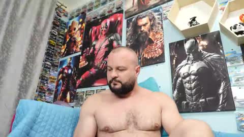 Snapshot of thephenomone chatting on 09/23/25, 04:59 Chris online show from 09/23/25, 04:59