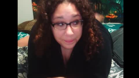 Snapshot of theplayfulbbw chatting on 11/13/25, 05:28 Amelia online show from 11/13/25, 05:28