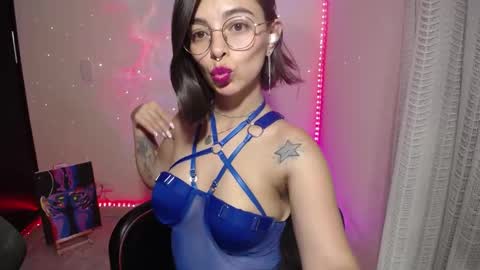 Snapshot of thepowerpuffgirl_99 chatting on 12/05/24, 10:44 Amy online show from 12/05/24, 10:44