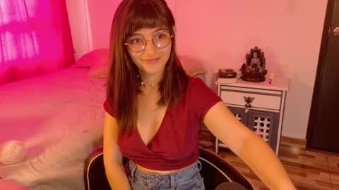 Snapshot of thepowerpuffgirl_99 chatting on 11/04/25, 05:01 Amy online show from 11/04/25, 05:01