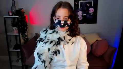 thepretty_kitty online show from 12/01/25, 12:21