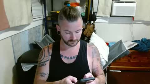 Snapshot of thequantumcertainty chatting on 04/27/26, 05:27 thequantumcertainty online show from 04/27/26, 05:27