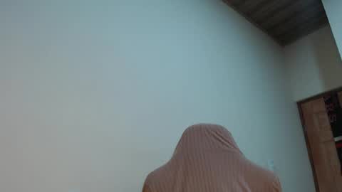 Santiago Enrique online show from 05/02/26, 04:06