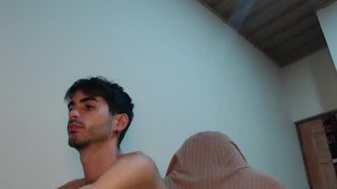 Santiago Enrique online show from 05/06/26, 06:30