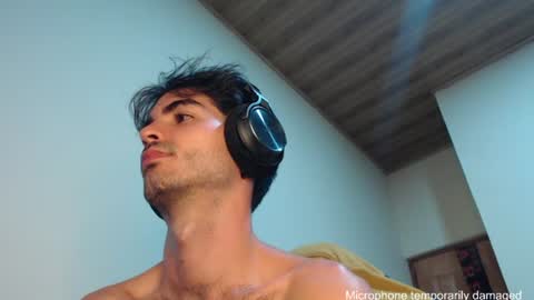 Santiago Enrique online show from 07/08/26, 06:40