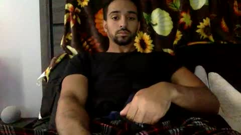 Snapshot of therealbs chatting on 10/29/25, 02:30 therealbs online show from 10/29/25, 02:30