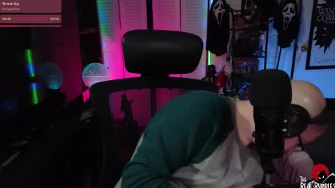 Snapshot of therealbumbles chatting on 11/23/25, 05:35 Bumbles or B online show from 11/23/25, 05:35