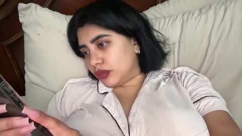 therealcamilabaddie online show from 01/13/25, 03:23