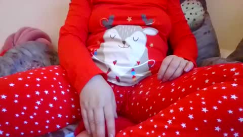 Bunny online show from 11/20/25, 01:22