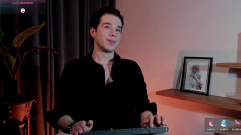     4th  online show from 01/26/25, 09:29