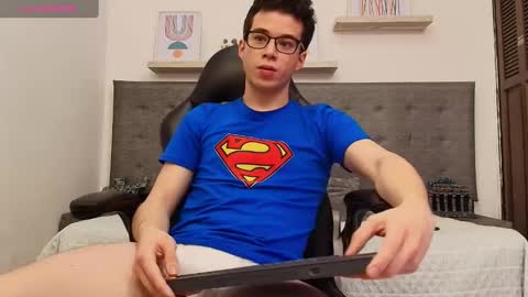     4th  online show from 10/02/25, 04:47