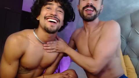 Snapshot of therealsoleil chatting on 10/19/25, 07:09 therealsoleil online show from 10/19/25, 07:09