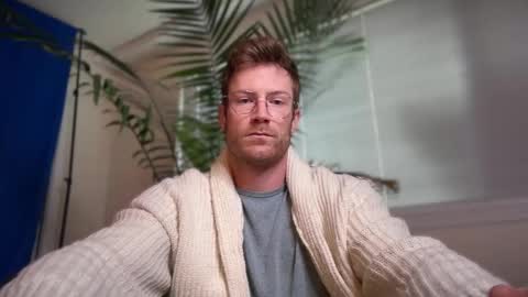 Snapshot of therealveggieboy chatting on 10/17/25, 07:27 Pookie online show from 10/17/25, 07:27