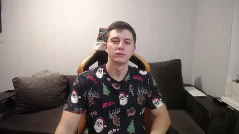 Snapshot of theroadtomars chatting on 12/23/24, 03:44 Nick online show from 12/23/24, 03:44
