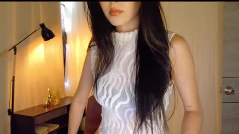 Snapshot of therose_mar chatting on 09/28/25, 09:53 Mar online show from 09/28/25, 09:53