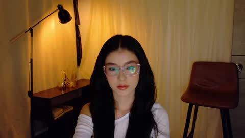 Snapshot of therose_mar chatting on 10/09/25, 12:30 Mar online show from 10/09/25, 12:30