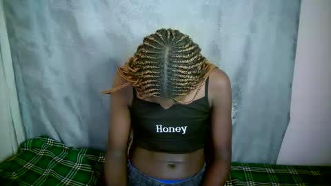 Snapshot of therry_heart chatting on 11/28/25, 10:51 hearty online show from 11/28/25, 10:51