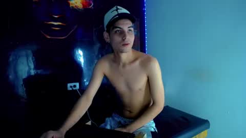 Snapshot of theshamefulboys chatting on 07/02/26, 02:44 David y Daniel online show from 07/02/26, 02:44
