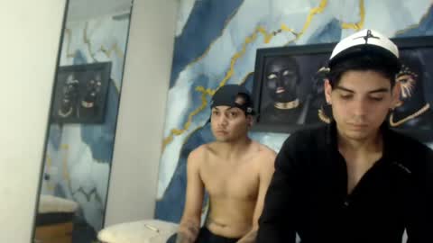 Snapshot of theshamefulboys chatting on 07/11/26, 06:49 David y Daniel online show from 07/11/26, 06:49