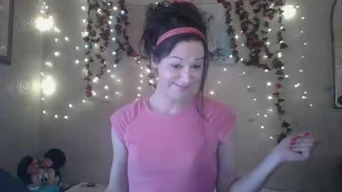 sillymillie0 online show from 01/09/25, 05:43
