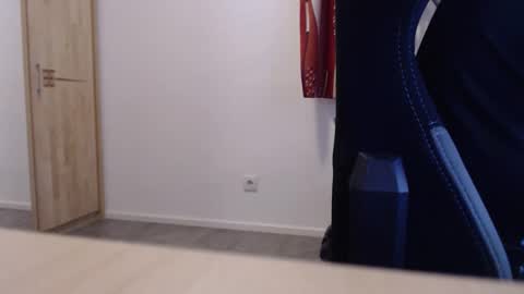 theskylake1 online show from 11/07/25, 06:19