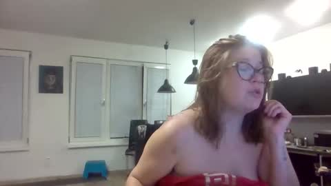 Snapshot of thesunnevergoesdown7 chatting on 09/26/25, 07:07 thesunnevergoesdown7 online show from 09/26/25, 07:07