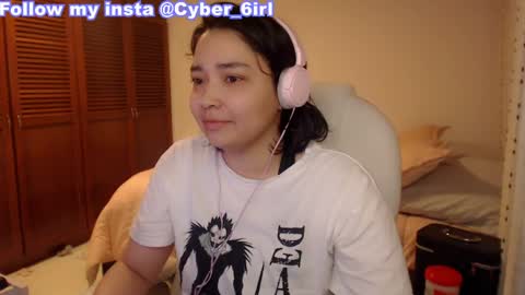 Snapshot of thetalkingbutt chatting on 04/25/26, 11:02 Mai online show from 04/25/26, 11:02