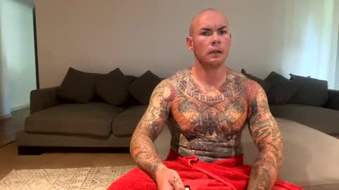The tattooed online show from 12/02/24, 04:31