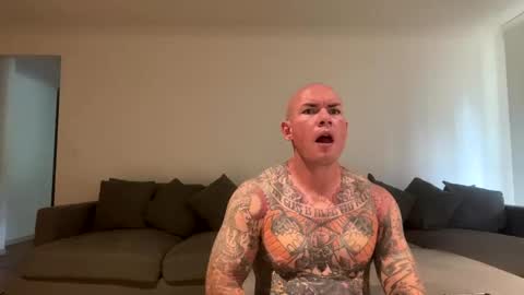The tattooed online show from 01/10/25, 04:33