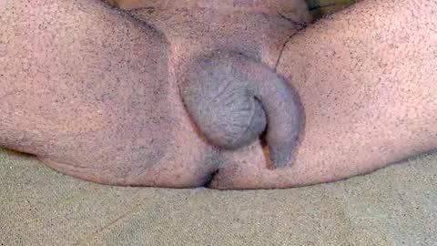 Snapshot of thetightestass14 chatting on 03/02/25, 10:35 thetightestass14 online show from 03/02/25, 10:35